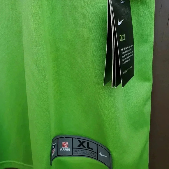 Nike Russell Wilson Neon Green Seattle Seahawks Alternate Vapor Elite Play XL - Picture 6 of 7